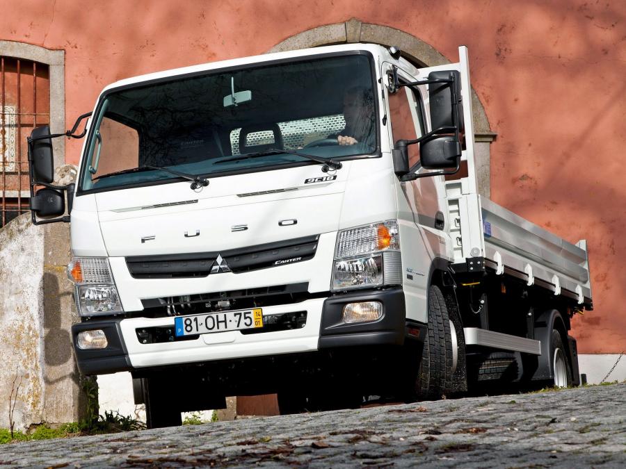 Mitsubishi Fuso Canter 9C18 '2011